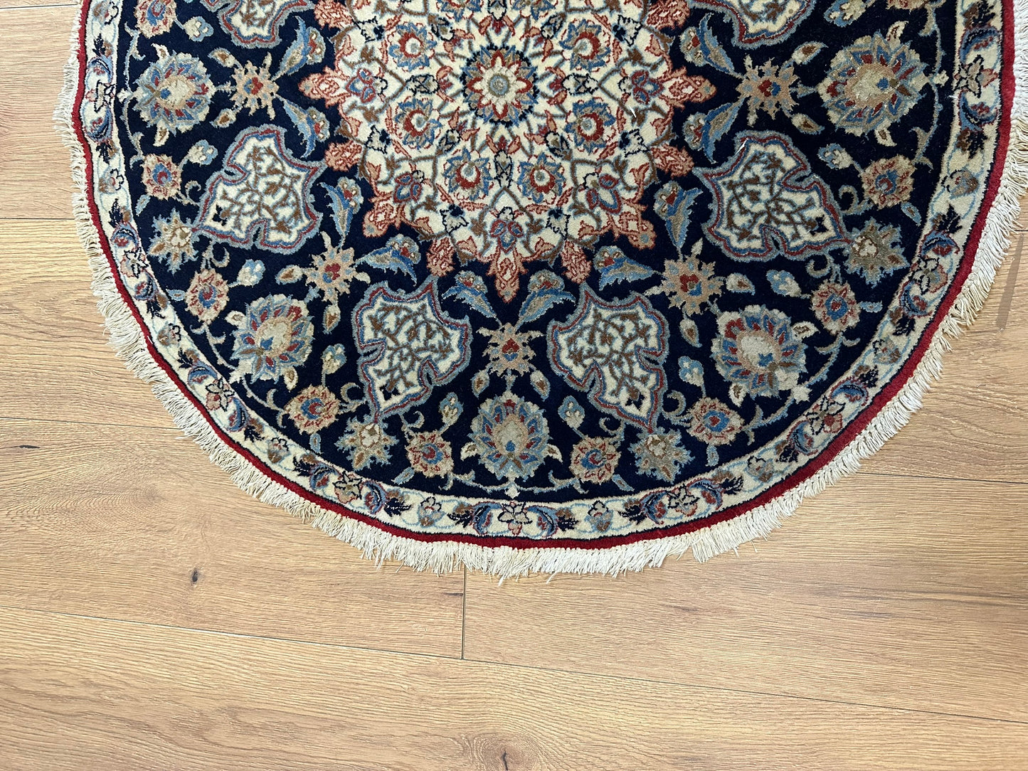 Orientteppich handgeknüpft Nain rund 80 cm