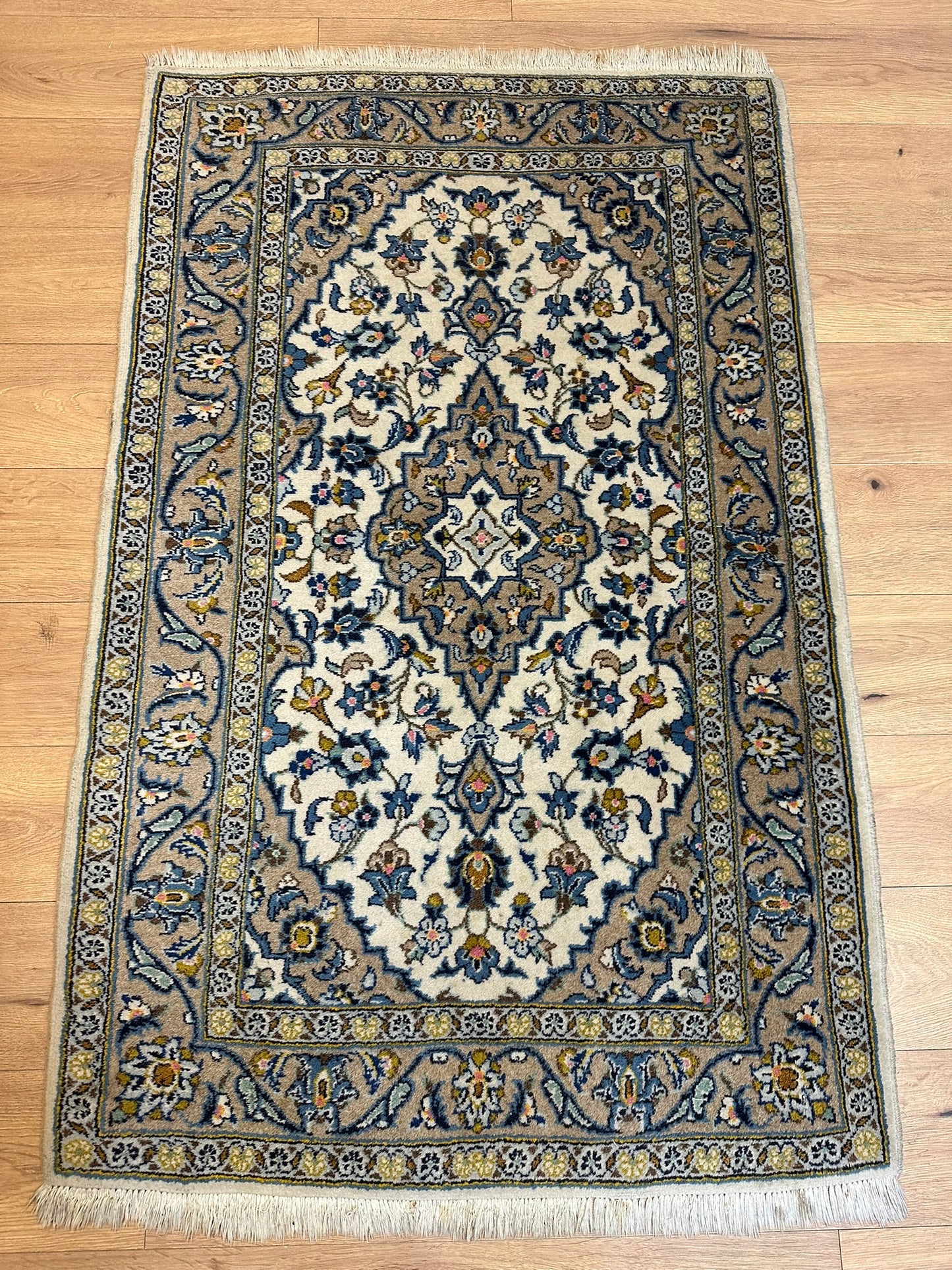 Orientteppich handgeknüpft Keshan 160x102 cm