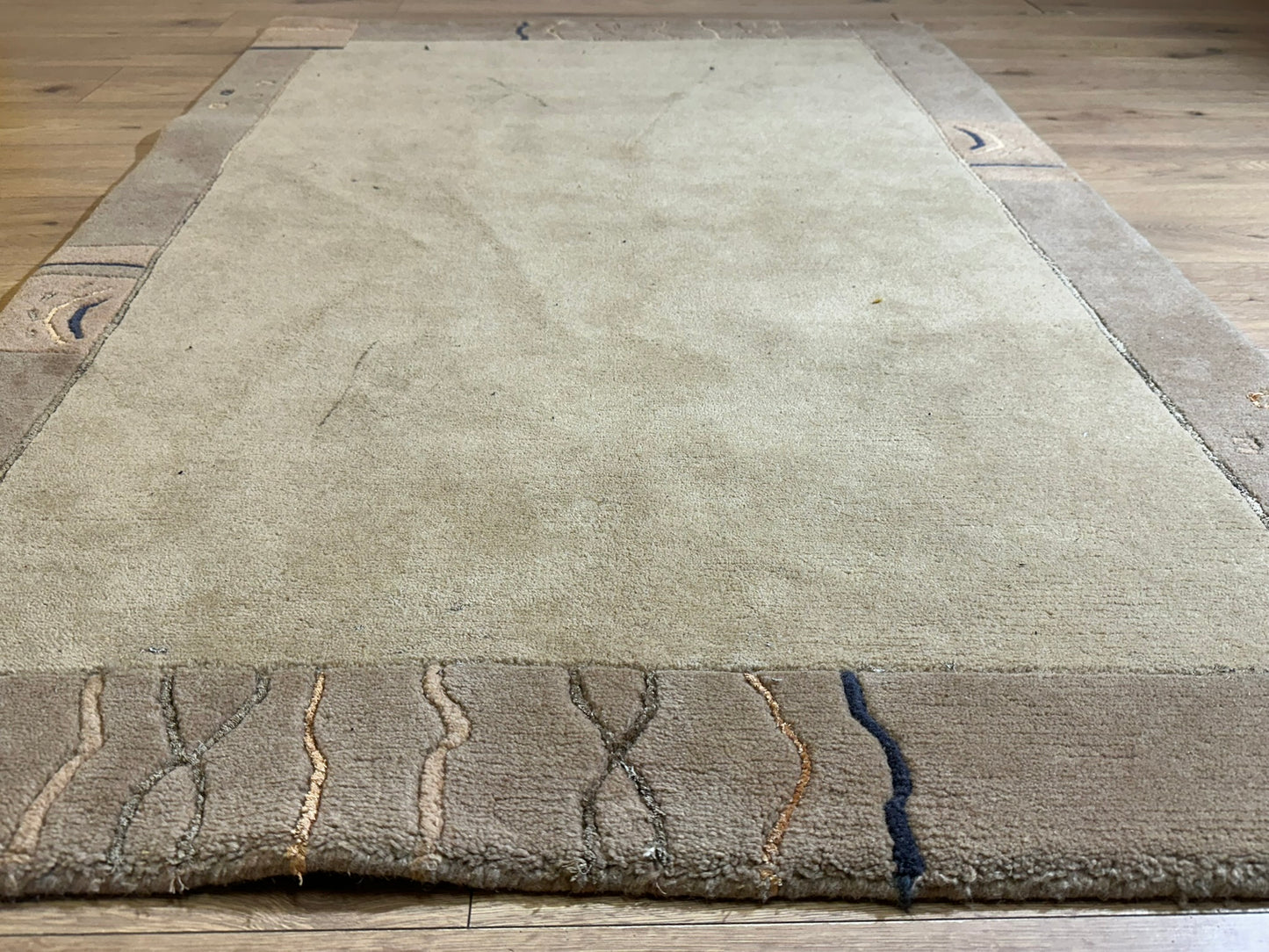 Moderner Gabbeh Teppich handgeknüpft 177x126 cm
