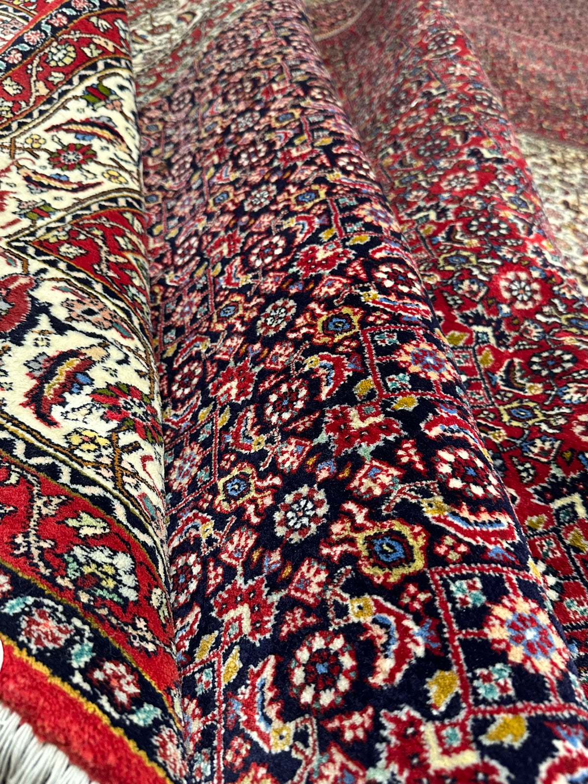 Orientteppich handgeknüpft Bidjar 350x260 cm