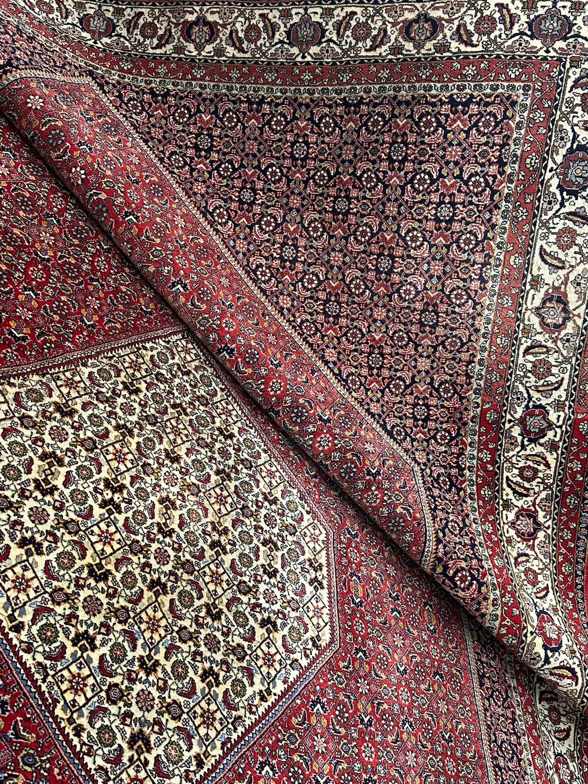 Orientteppich handgeknüpft Bidjar 350x260 cm