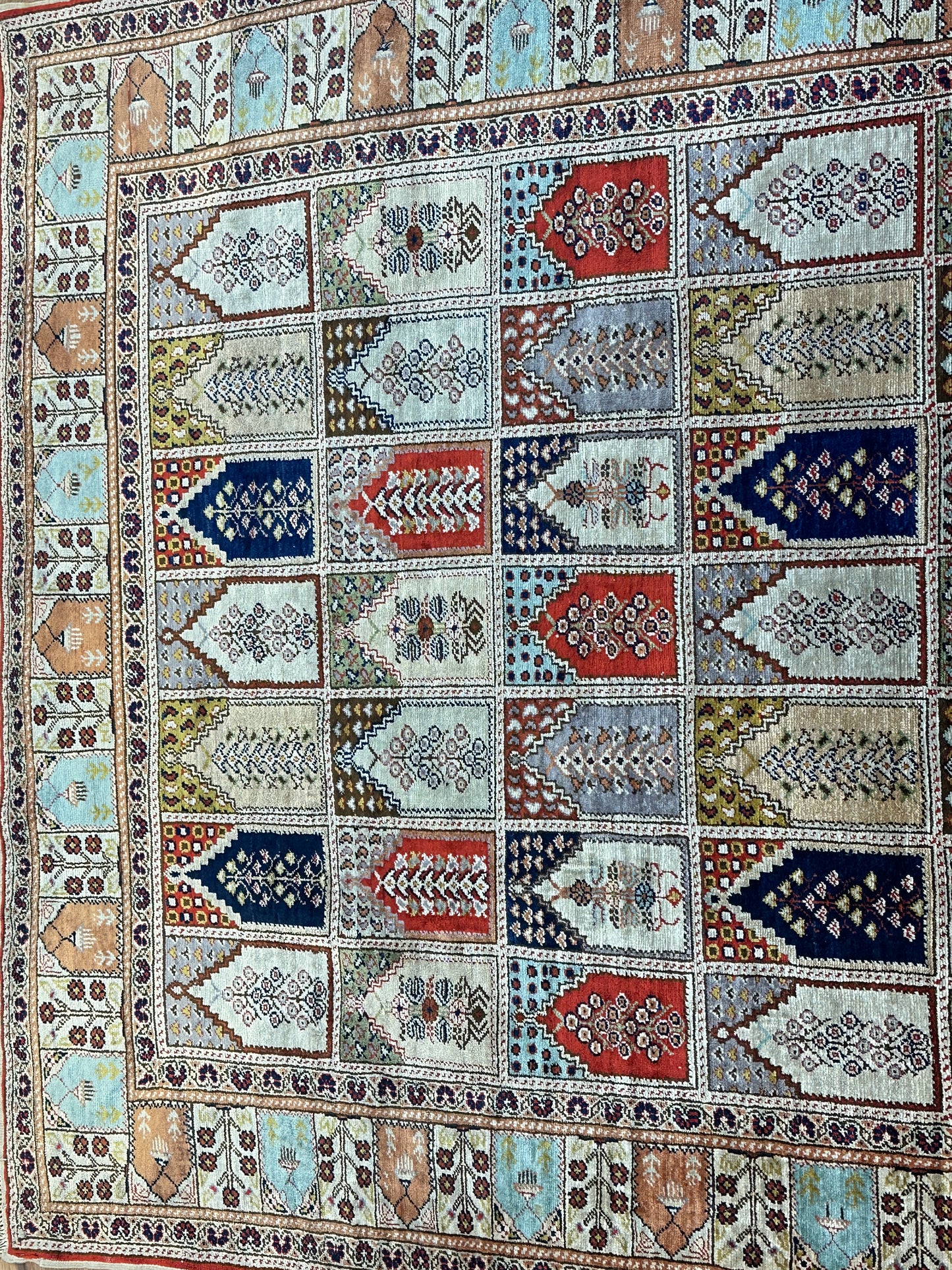 Handgeknüpfter Orientteppich  Kayseri Felder Seidenteppich Türkei 155x100cm