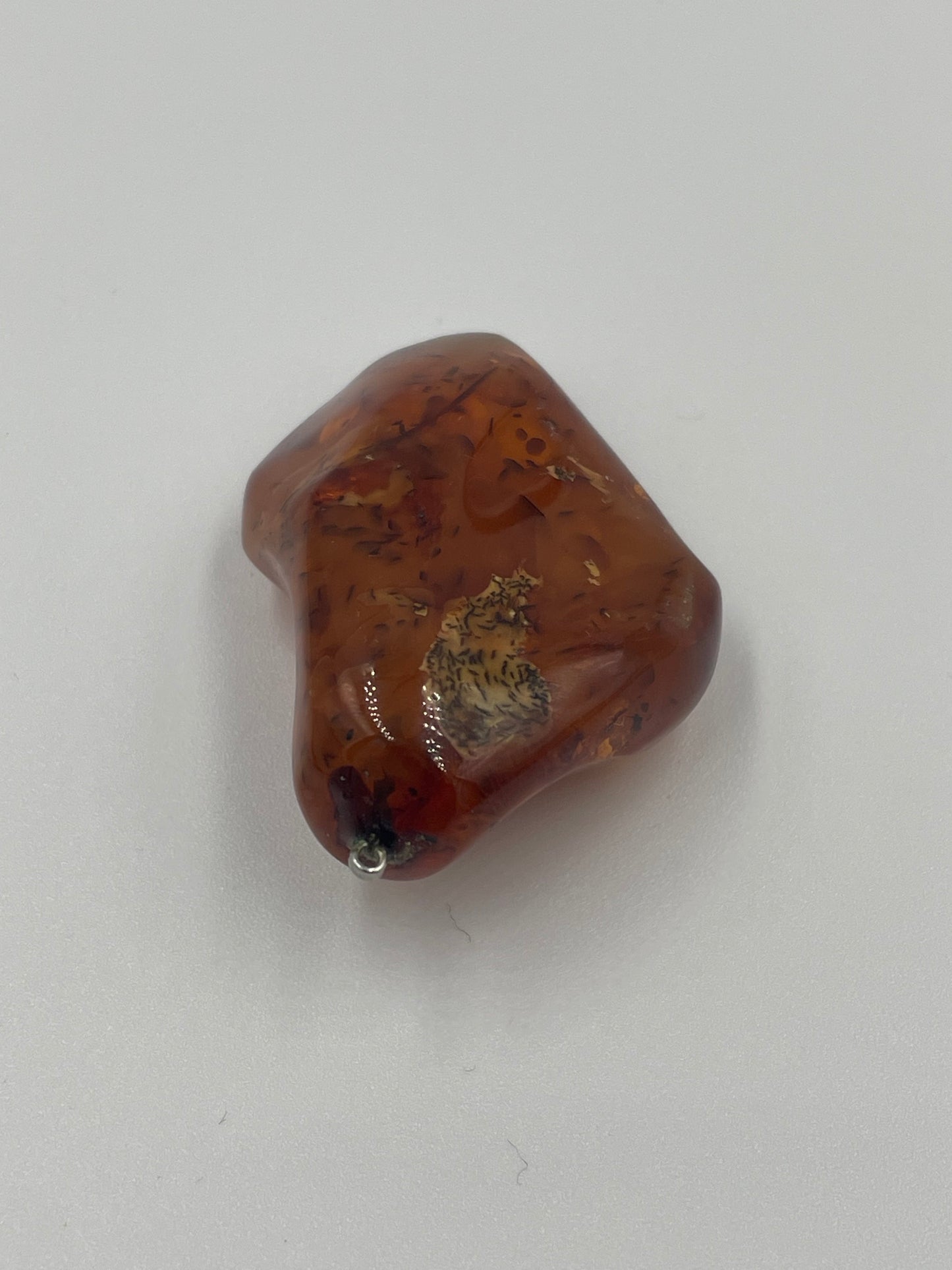 Anhänger aus Bernstein