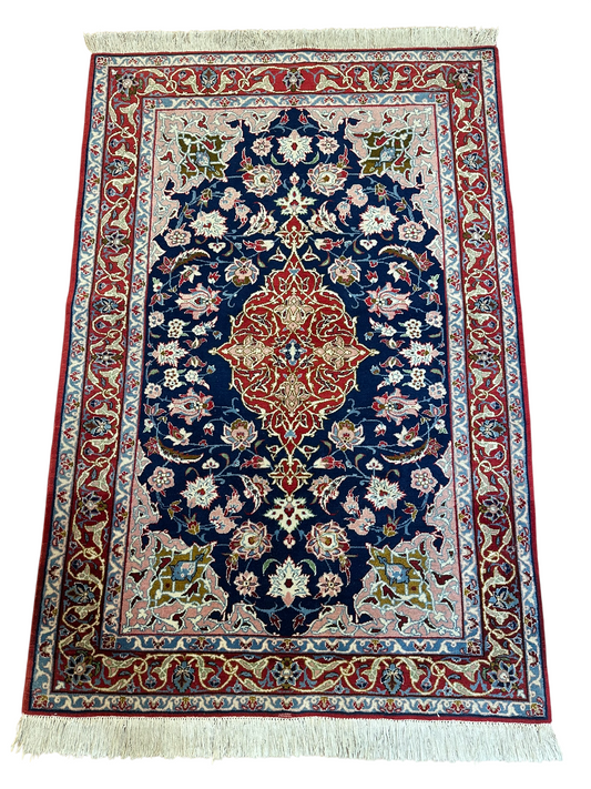Orientteppich handgeknüpft 155x105 cm Isfahan fein
