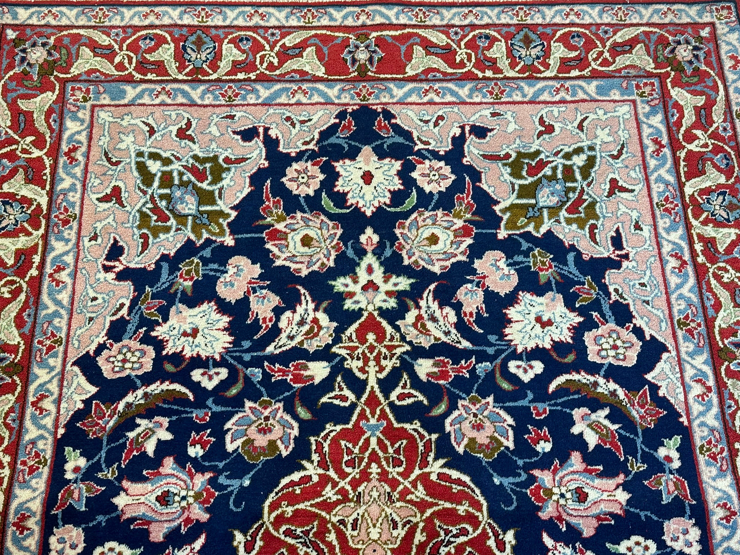 Orientteppich handgeknüpft 155x105 cm Isfahan fein