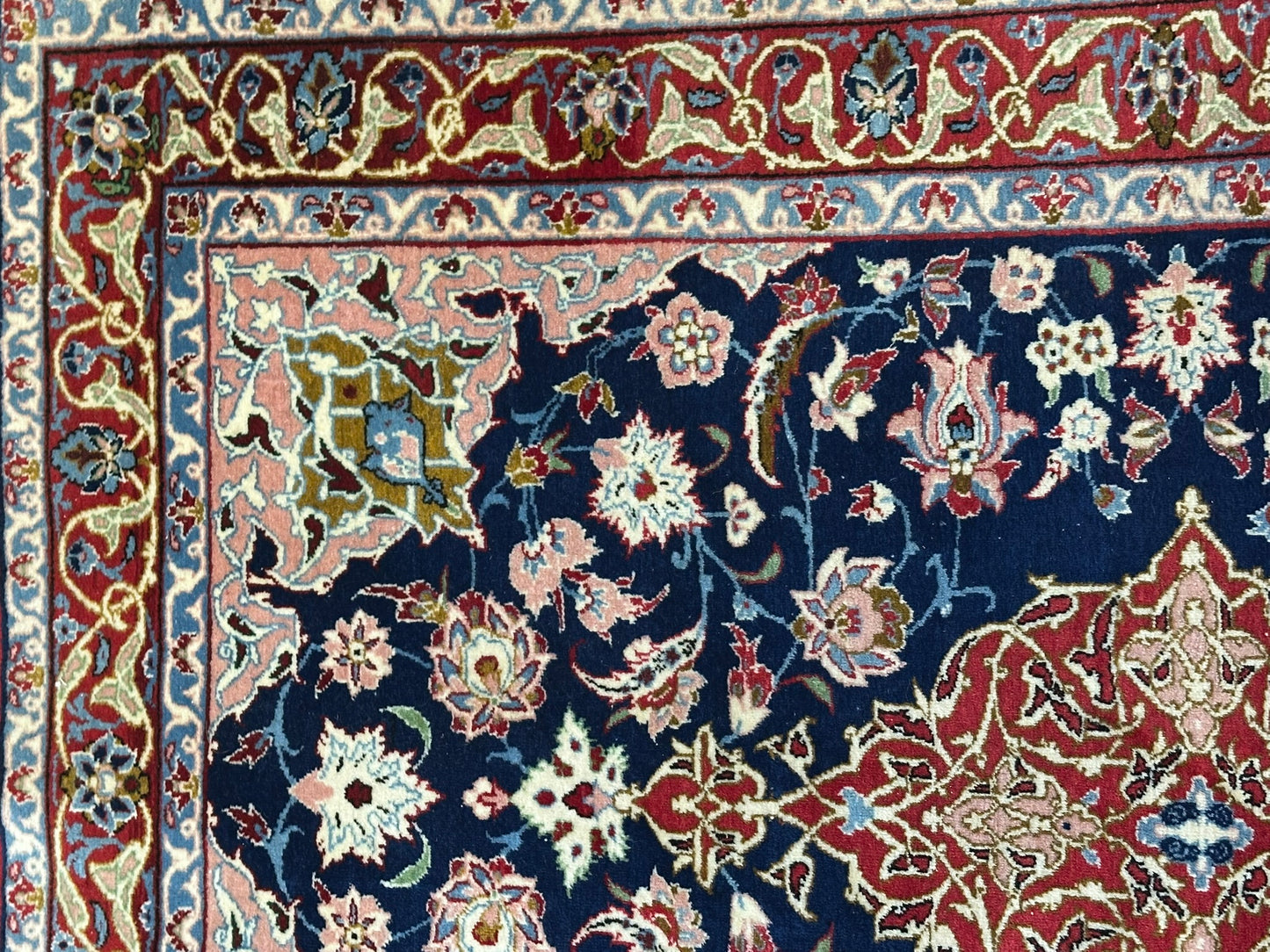 Orientteppich handgeknüpft 155x105 cm Isfahan fein