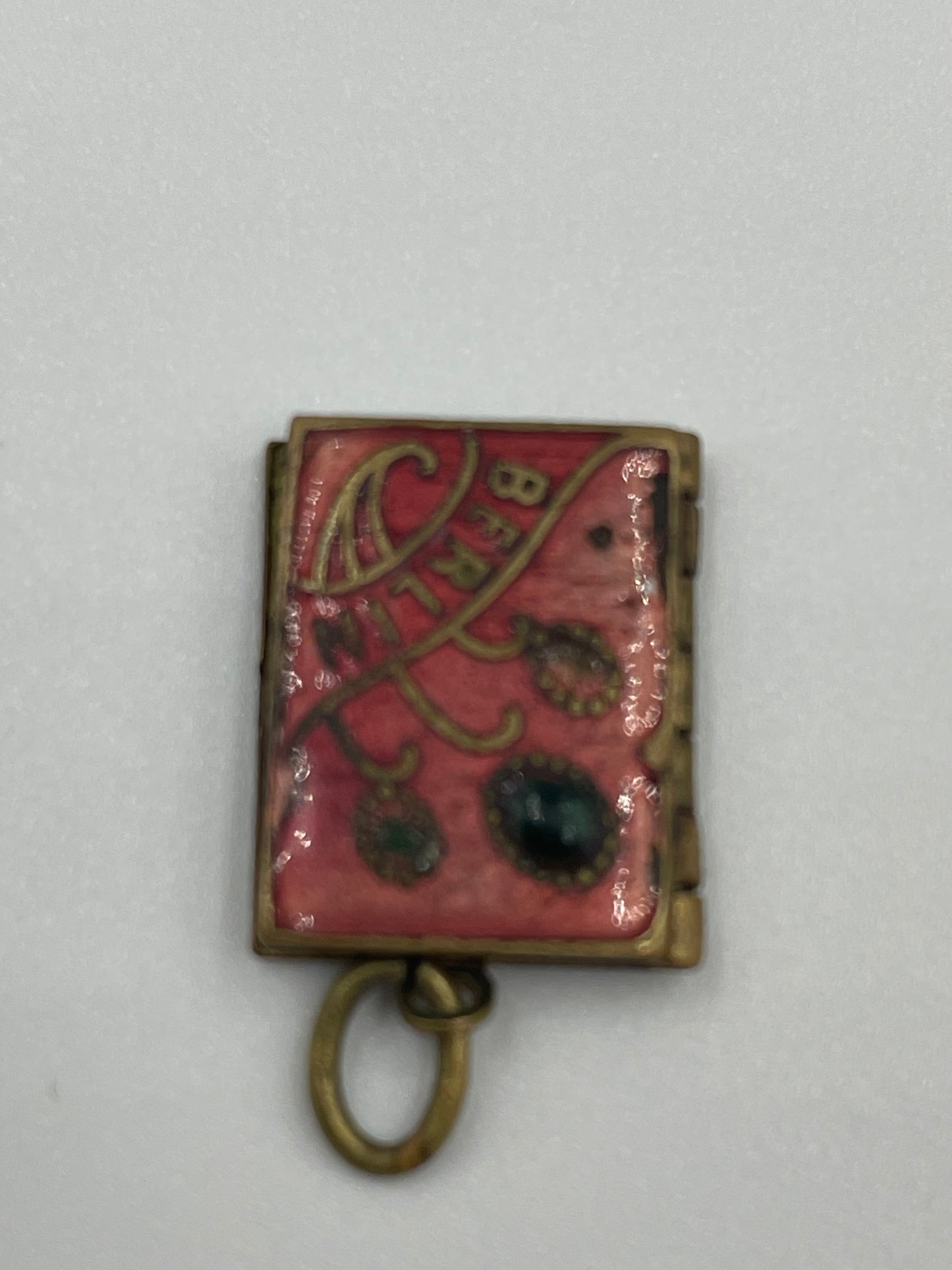 Handgefertigter Bronze-Anhänger mit außergewöhnlichem Muster