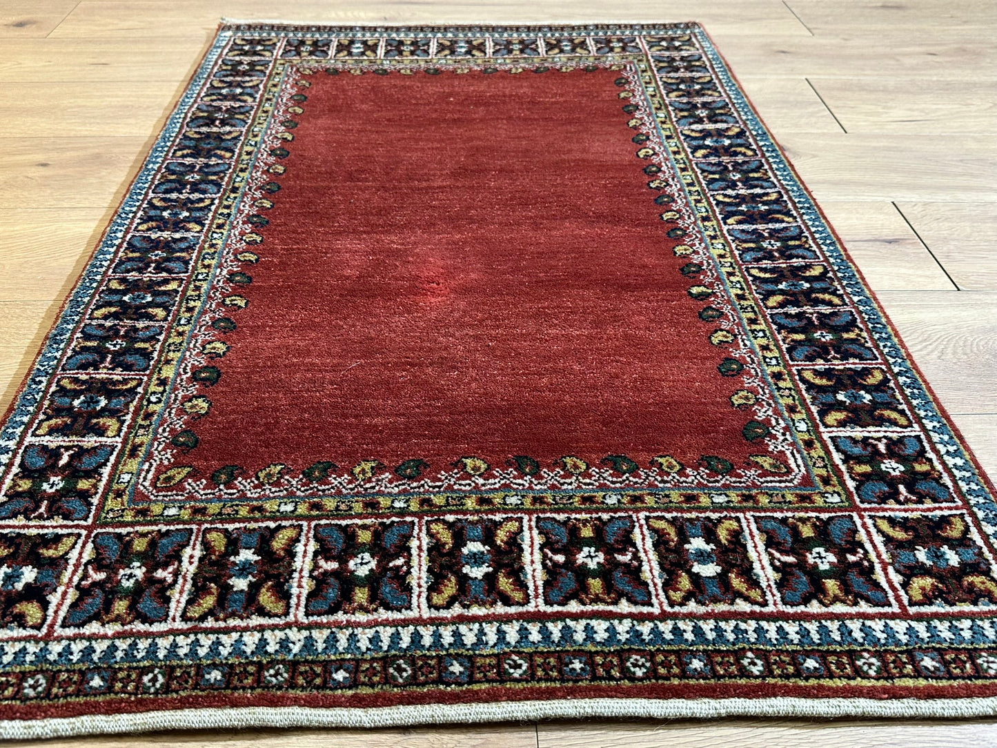 Orientteppich handgeknüpft Gabbeh 127x82 cm