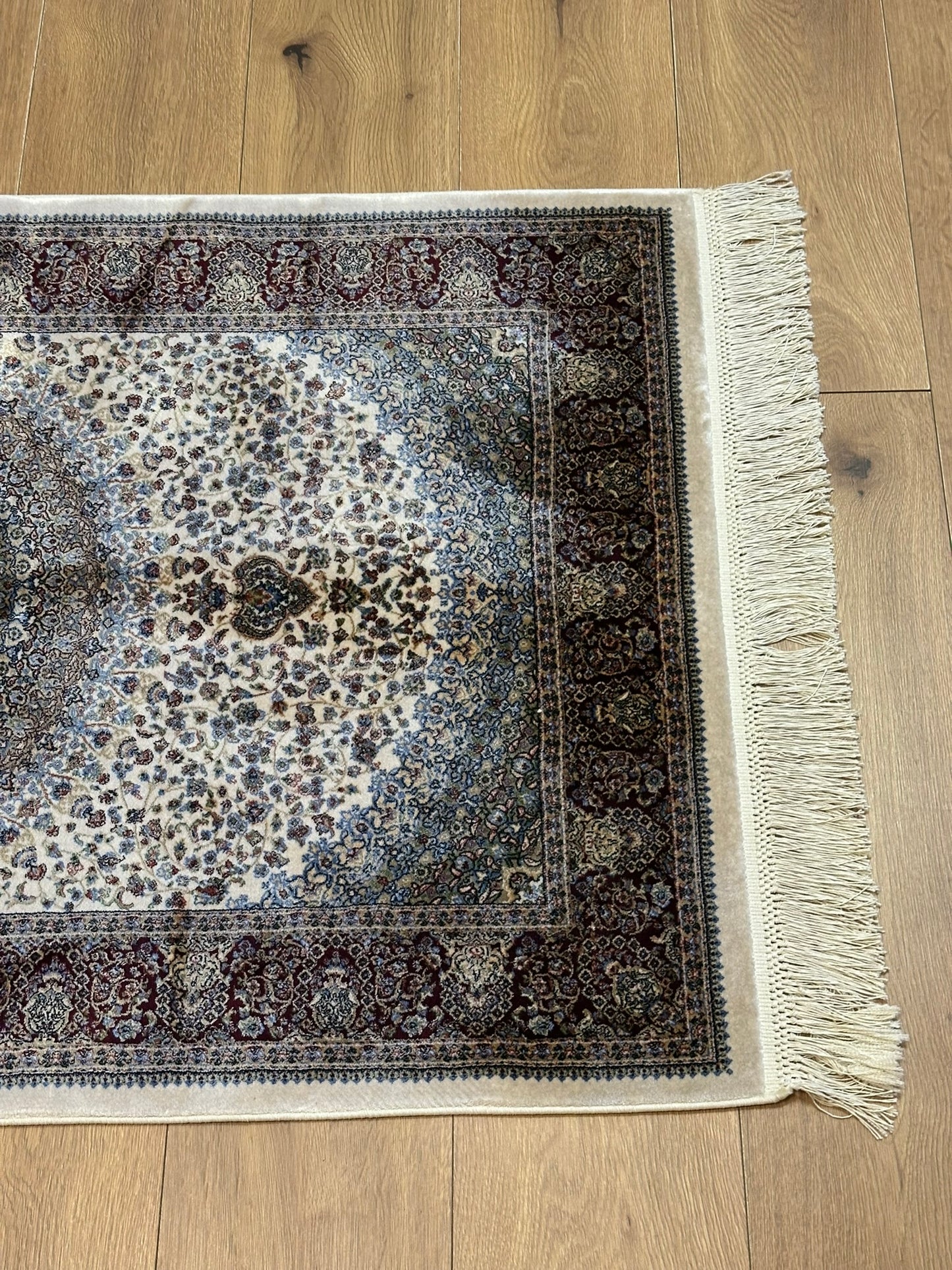 Orientteppich  140x80 cm Ghom Seide