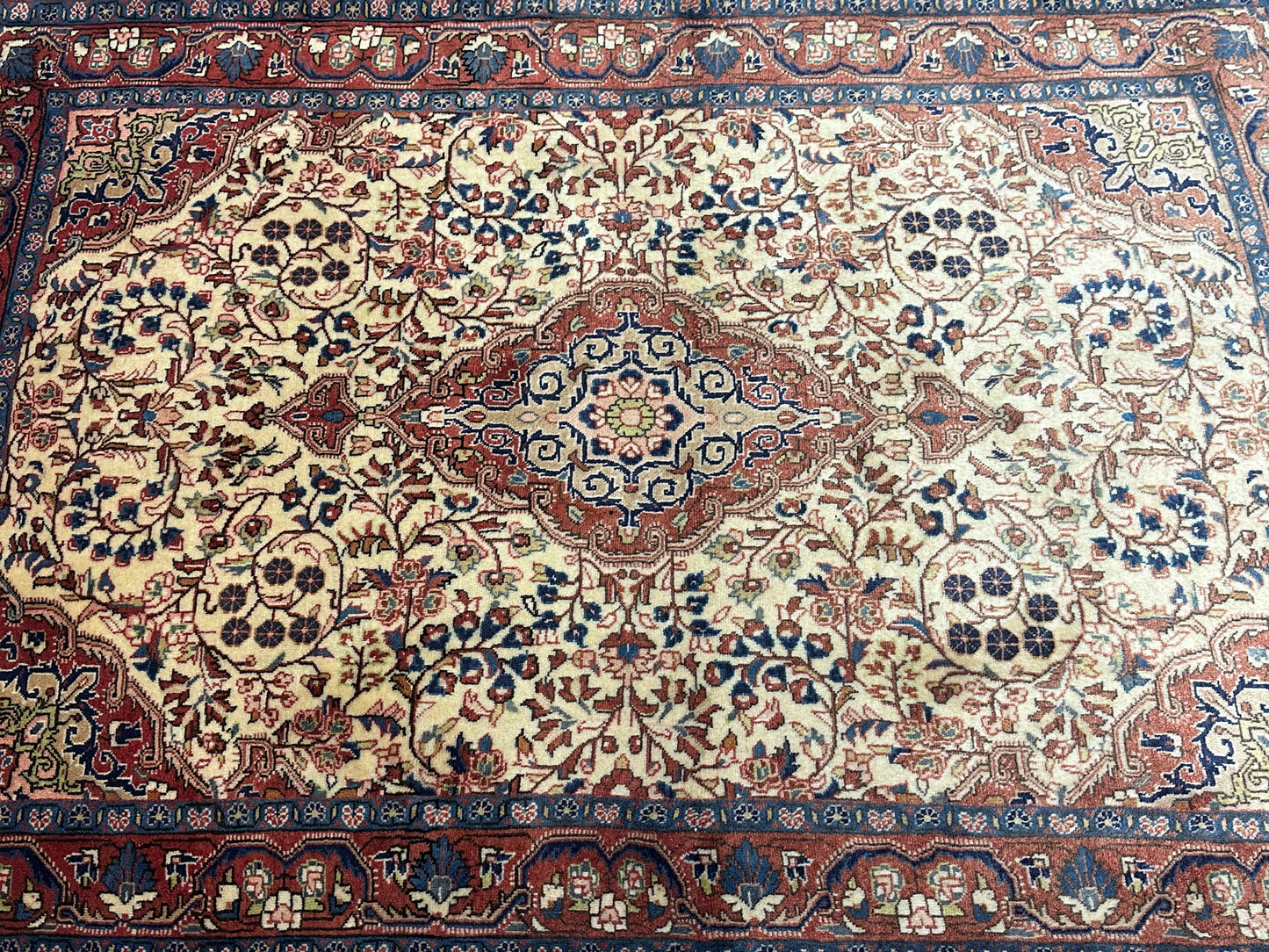 Handgeknüpfter Perser Orientteppich  Sarough Medaillon Schurwolle 150x105cm