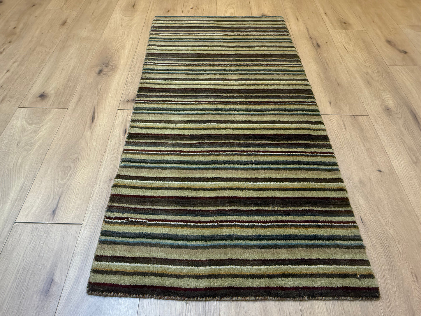 Perser Teppich Gabbeh – Handgeknüpft aus feiner Wolle – 142 x 72 cm