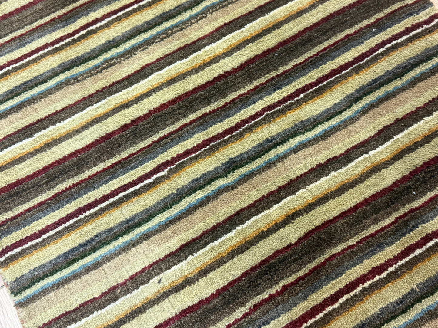 Perser Teppich Gabbeh – Handgeknüpft aus feiner Wolle – 142 x 72 cm