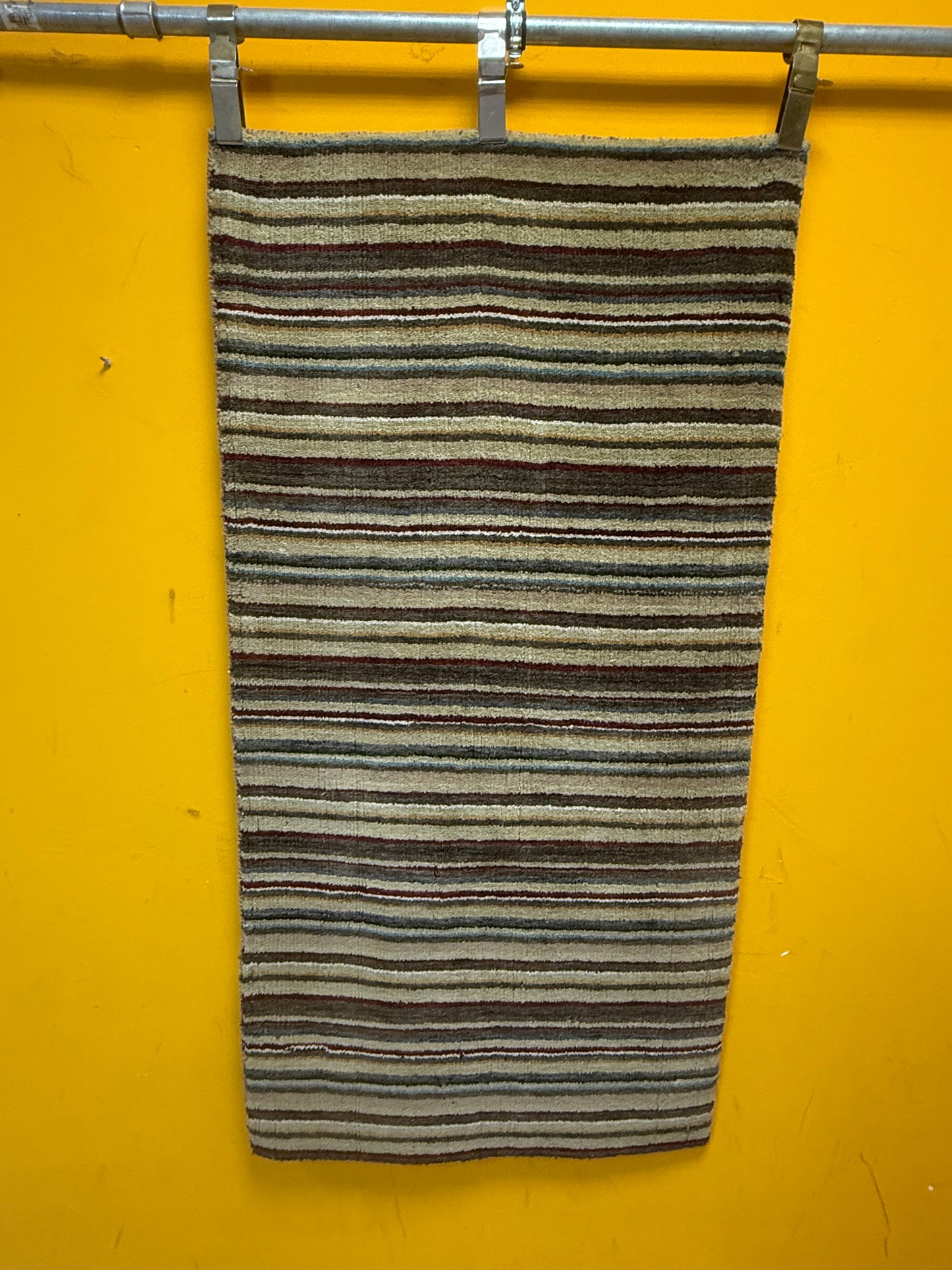 Perser Teppich Gabbeh – Handgeknüpft aus feiner Wolle – 142 x 72 cm