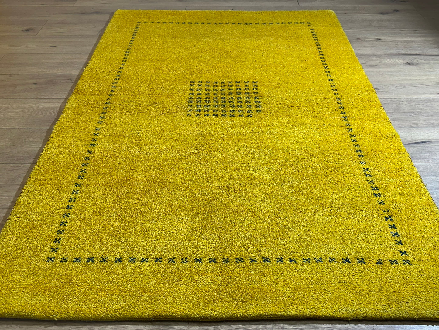 Moderner Gabbeh Teppich handgeknüpft 177x121 cm