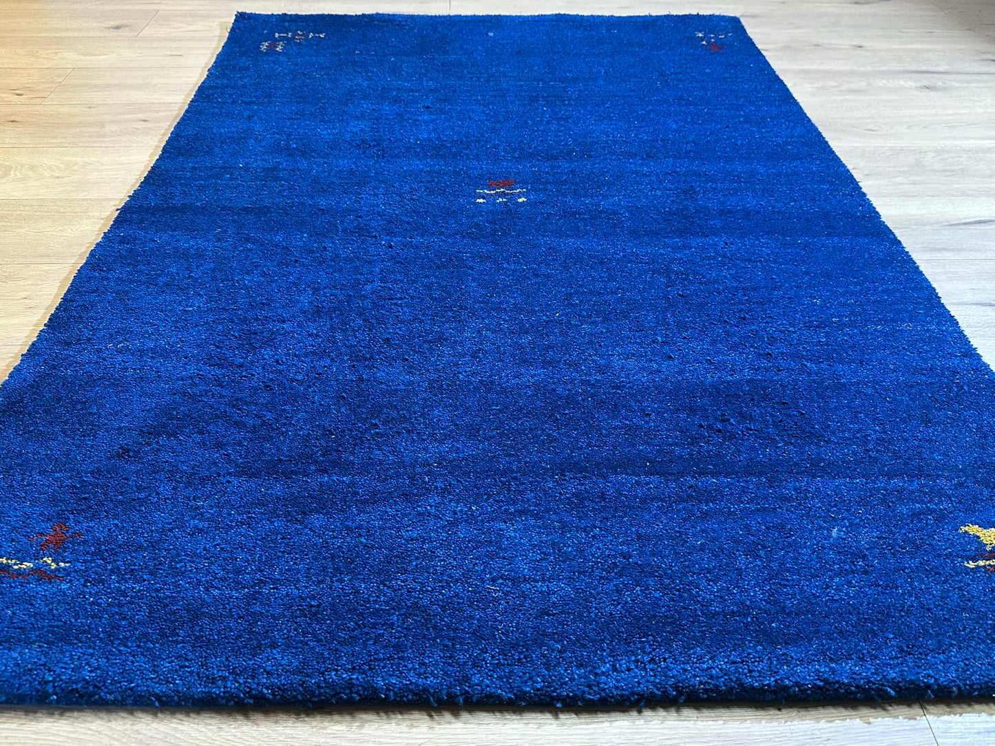 Moderner Gabbeh Teppich handgeknüpft 180x120 cm