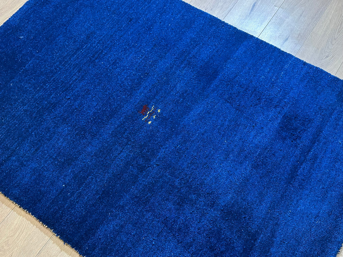 Moderner Gabbeh Teppich handgeknüpft 180x120 cm