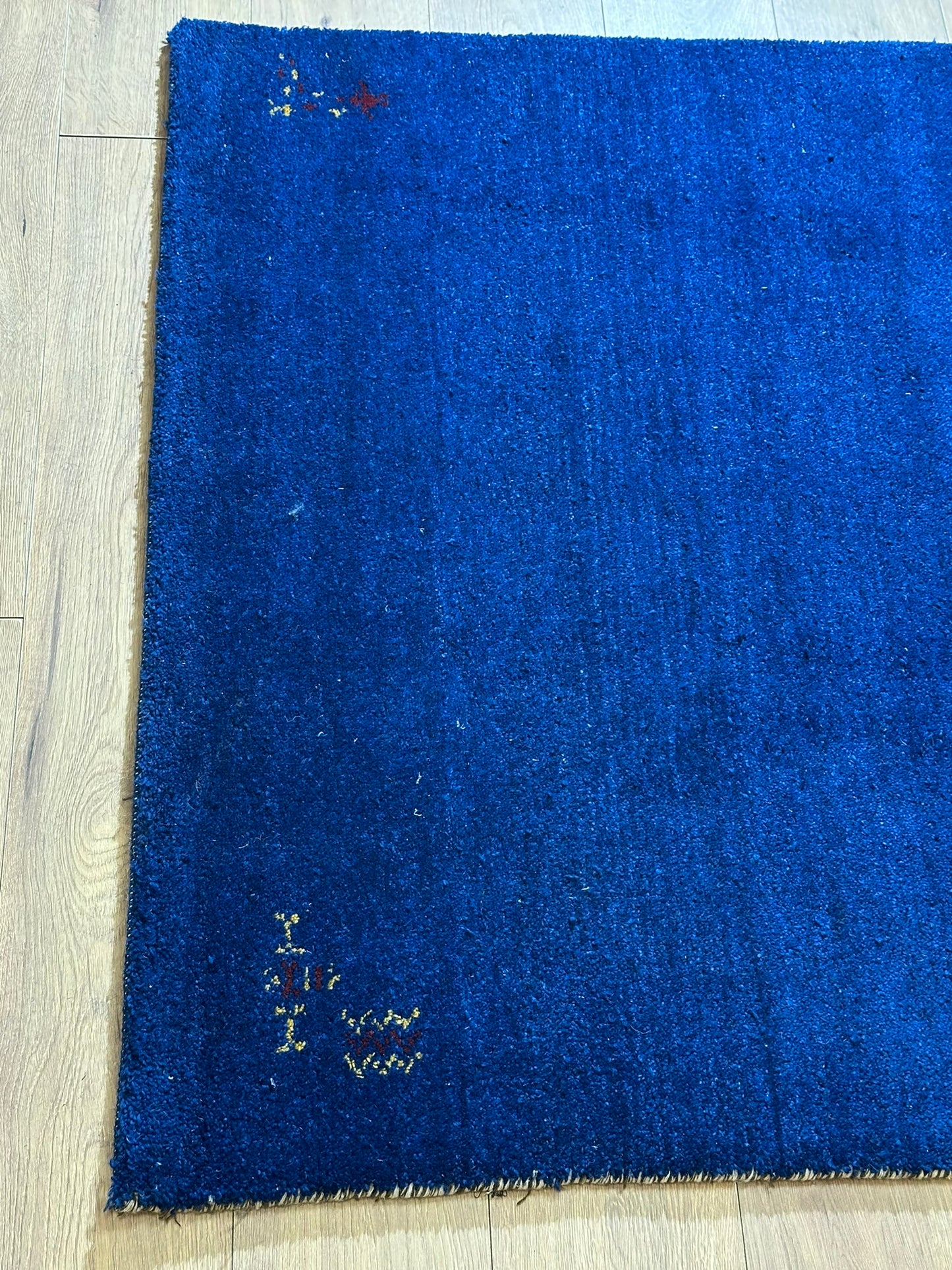 Moderner Gabbeh Teppich handgeknüpft 180x120 cm