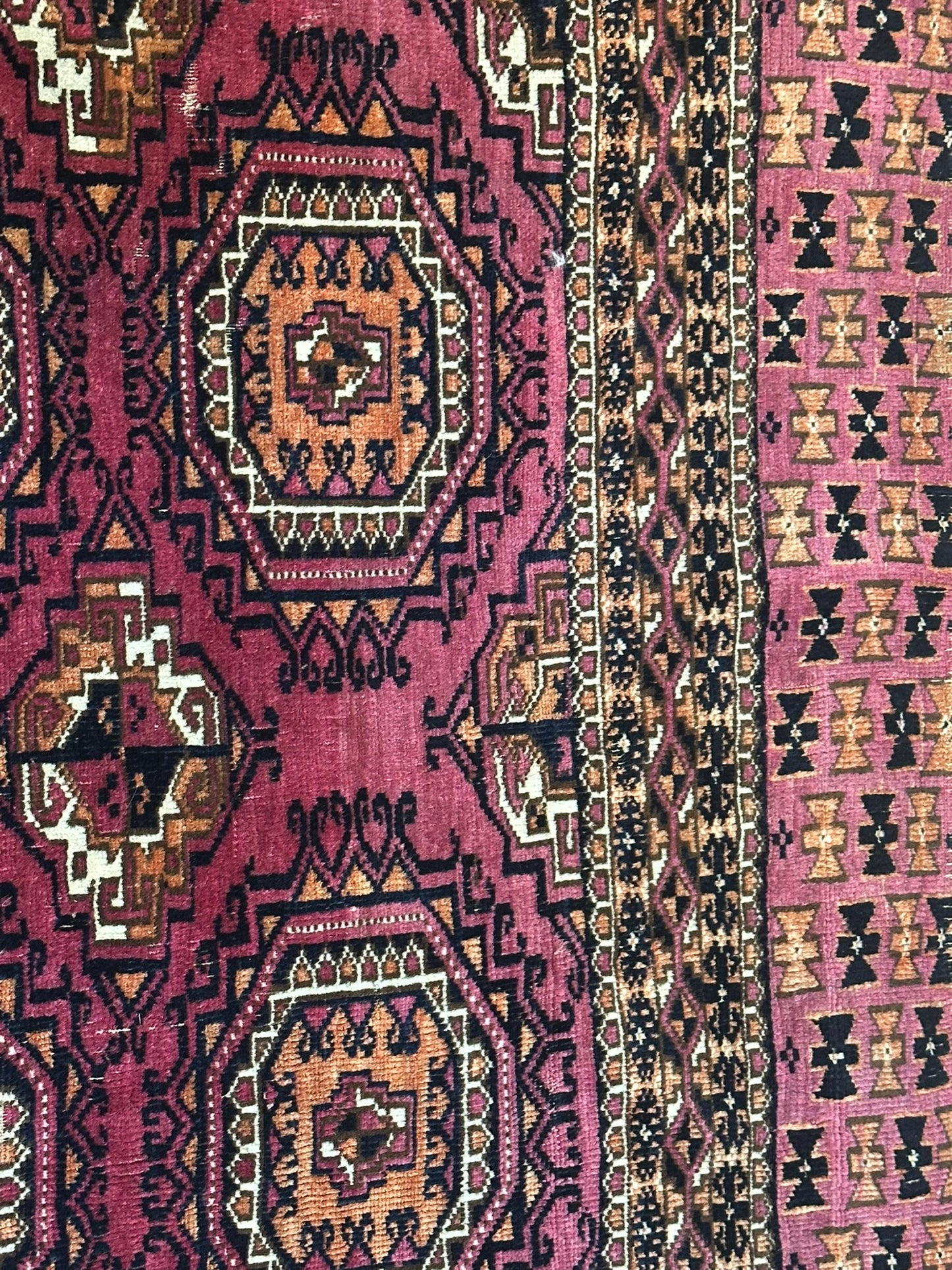 Antik Orientteppich handgeknüpft 120x88 cm Jomut Buchara naturfarben
