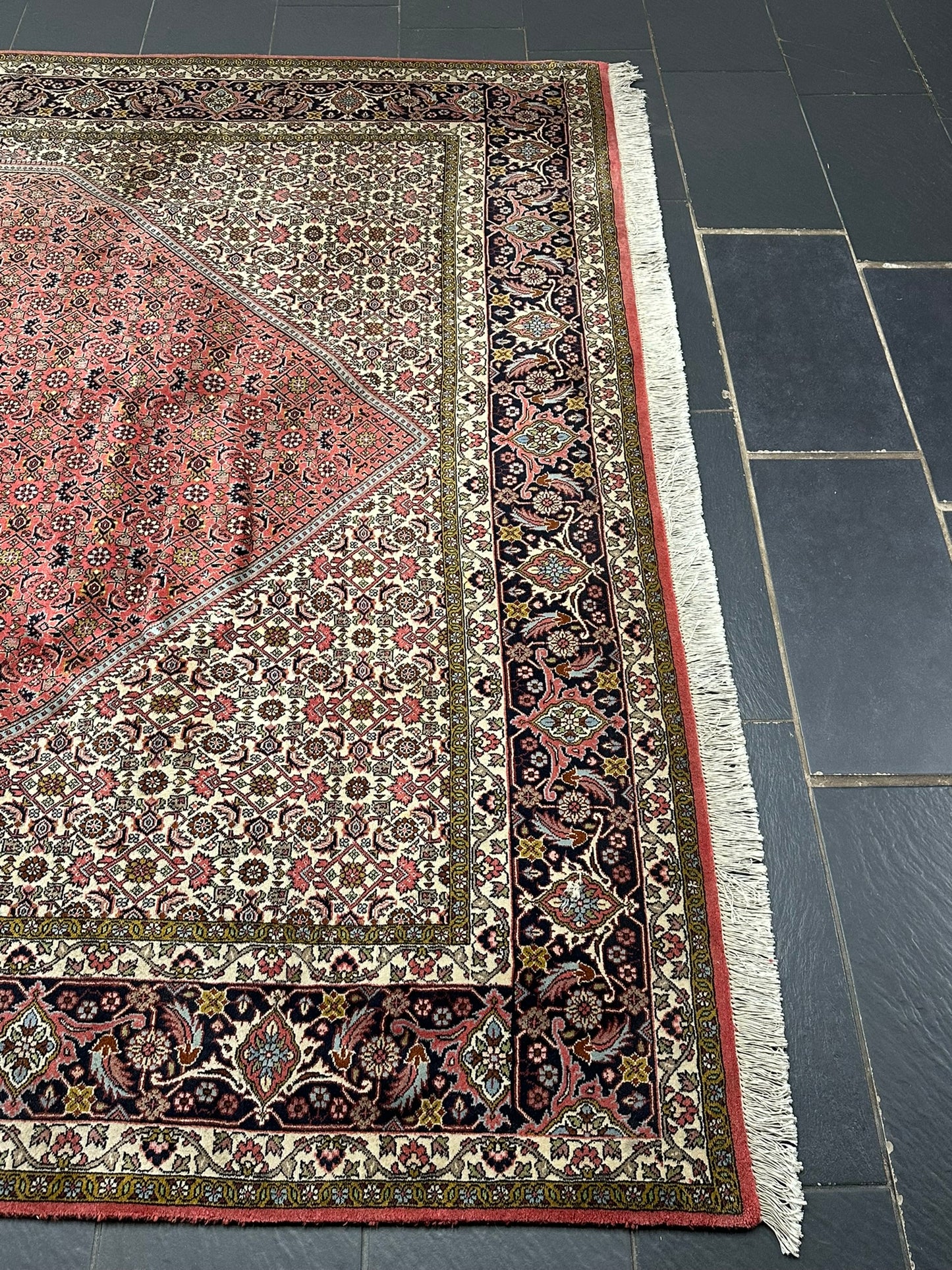 Orientteppich handgeknüpft Bidjar 355x245 cm