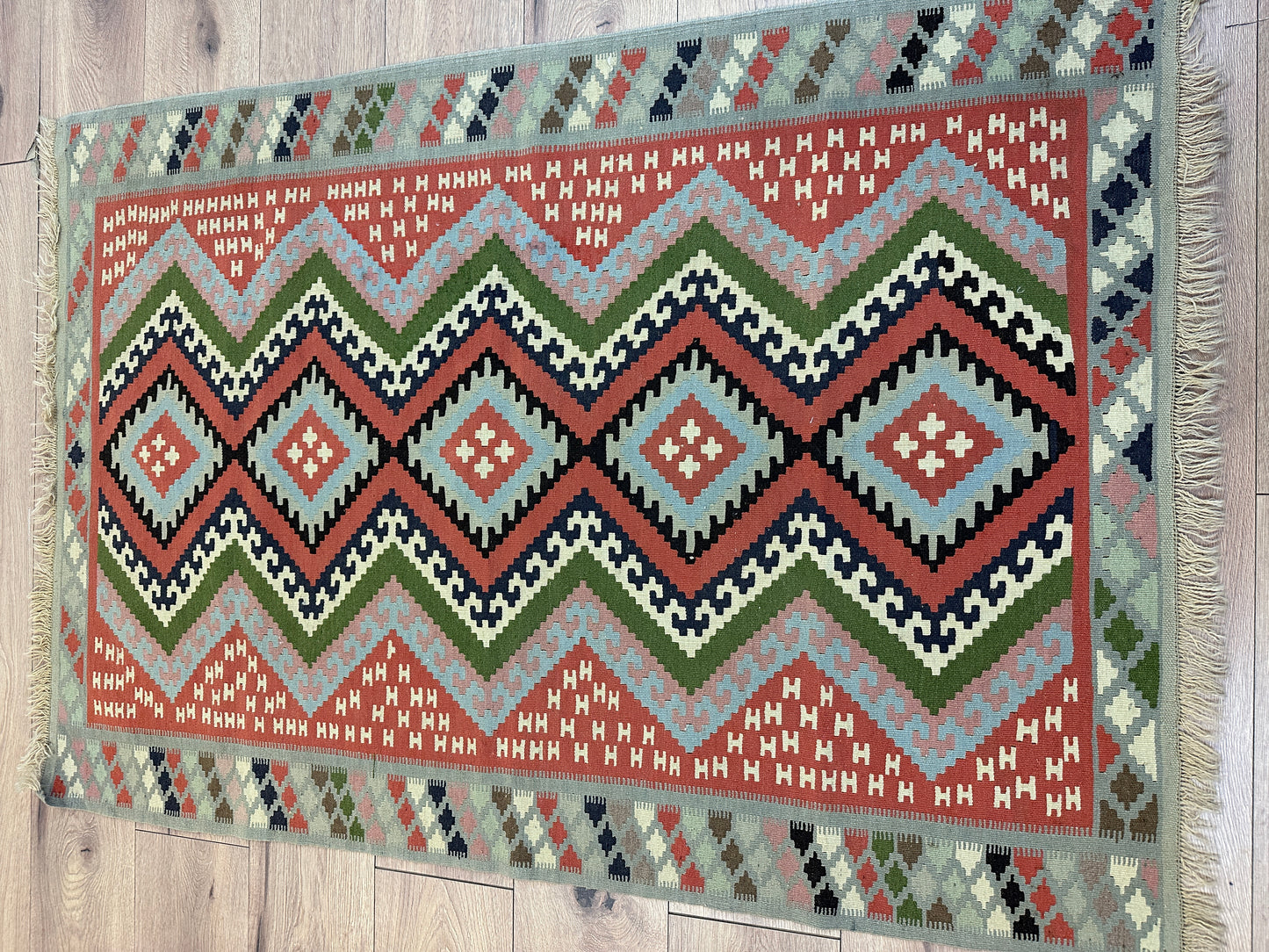 Handgeknüpfter Perser Orientteppich - Gaschgai Kelim  144x100 cm
