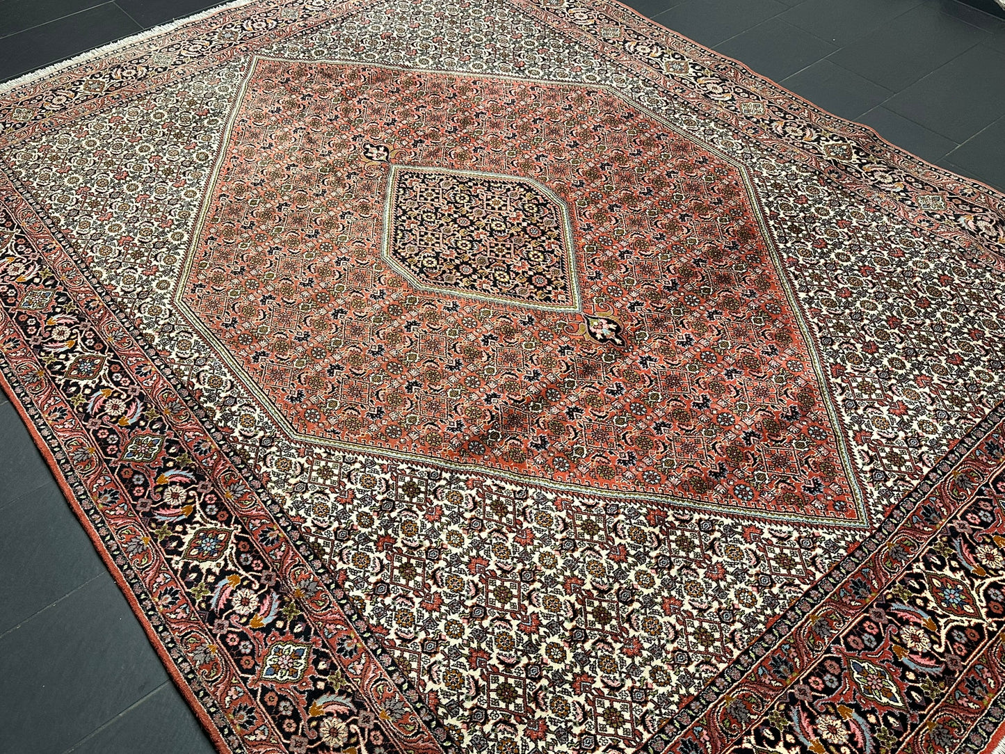 Orientteppich handgeknüpft Bidjar Beste Wolle  345x250 cm
