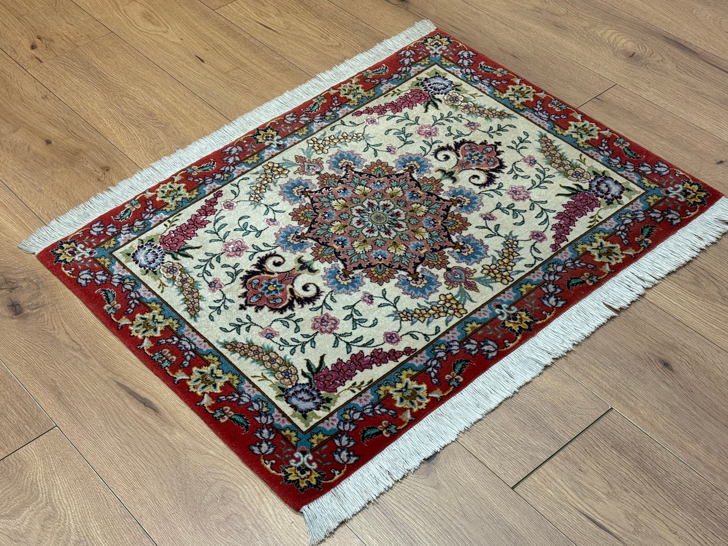 Orientteppich Täbriz Handgeknüpft Korkwolle mit Seide 69x90cm