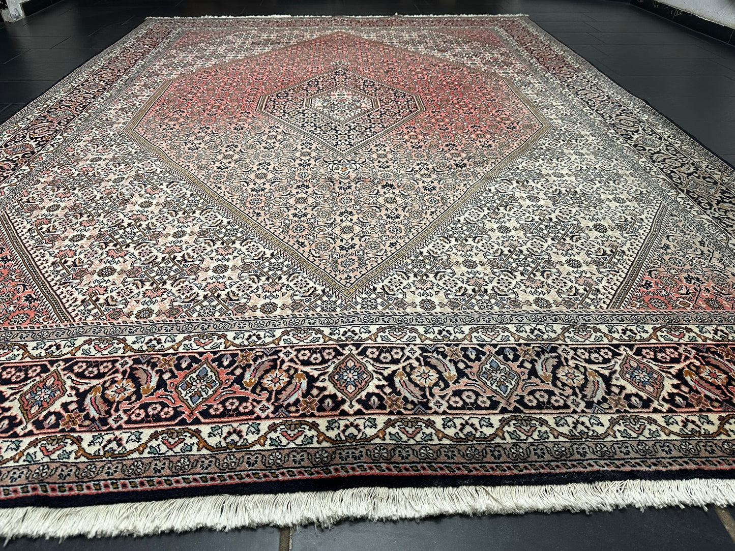 Orientteppich handgeknüpft Bidjar Beste wolle 355x250 cm