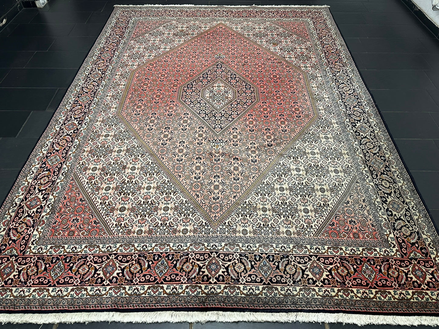 Orientteppich handgeknüpft Bidjar Beste wolle 355x250 cm