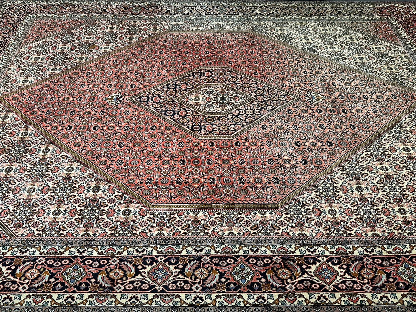 Orientteppich handgeknüpft Bidjar Beste wolle 355x250 cm