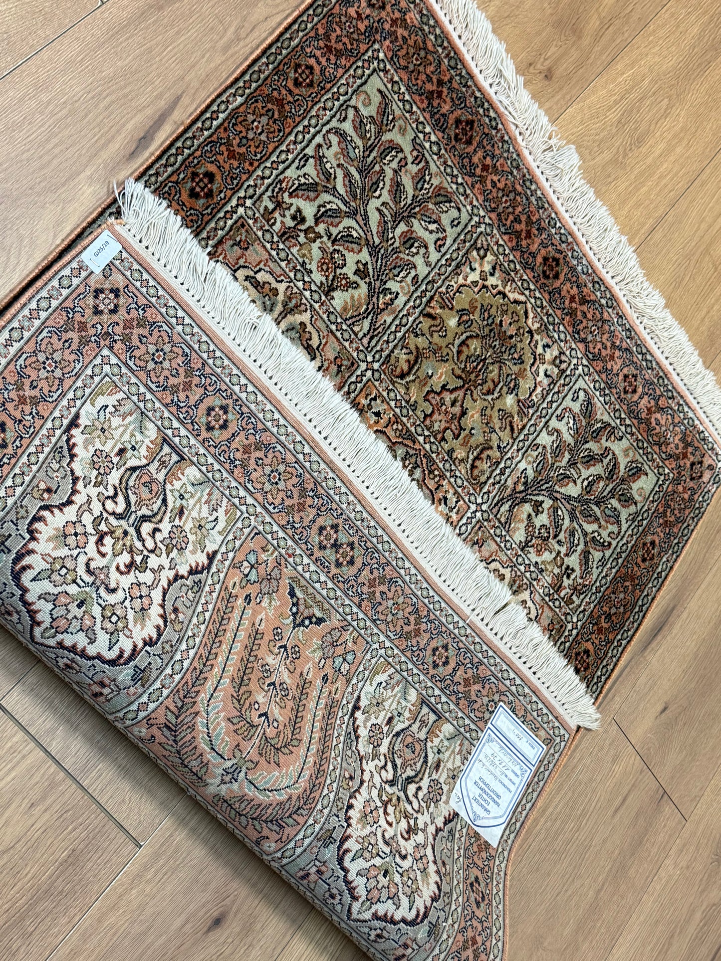 Orientteppich Kaschmir – Handgeknüpft aus Naturseide, Feldermotiv, 80 x 120 cm