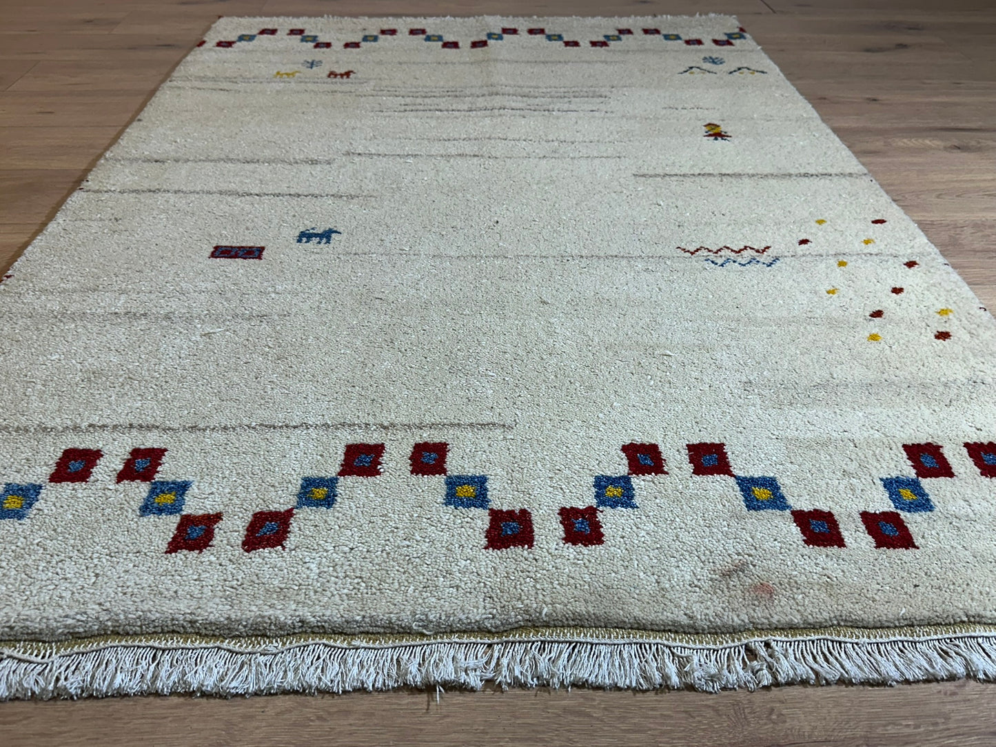 Moderner Gabbeh Teppich handgeknüpft 181x125 cm
