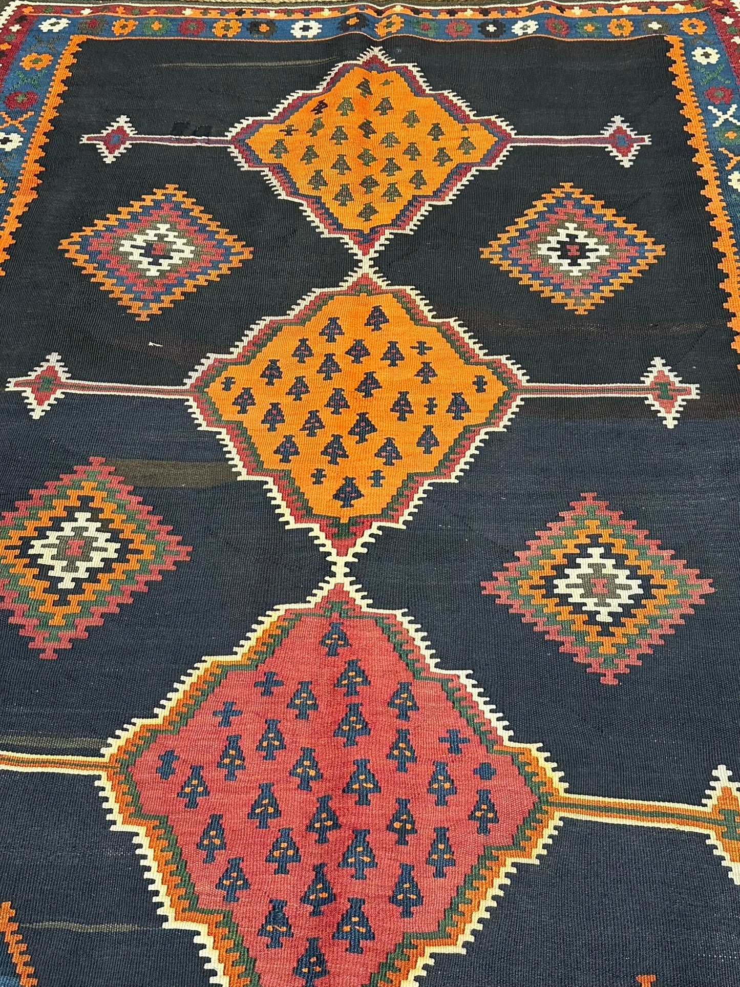 Antik Orientteppich handgeknüpft 440x140 cm Senneh Kelim Naturfarben