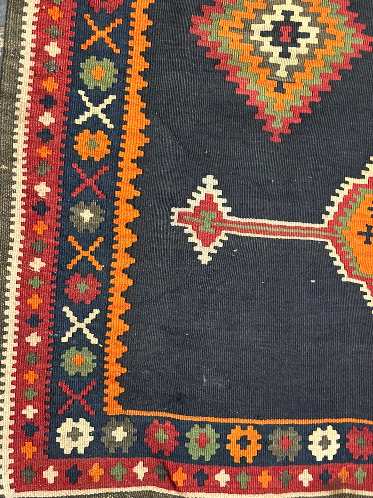 Antik Orientteppich handgeknüpft 440x140 cm Senneh Kelim Naturfarben