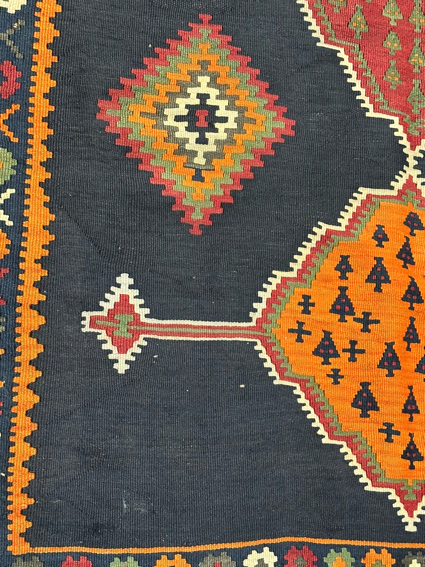 Antik Orientteppich handgeknüpft 440x140 cm Senneh Kelim Naturfarben