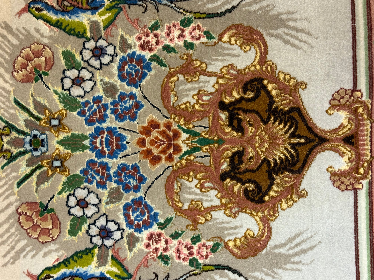 Orientteppich Täbriz – Handgeknüpft, Korkwolle mit Seide, Sehr Fein, 65 x 89 cm