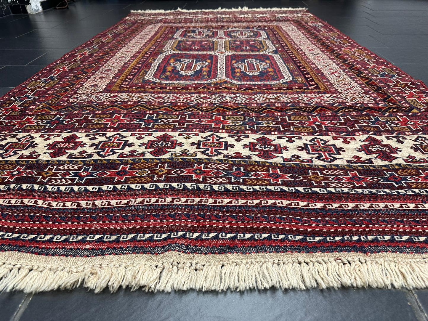 Orientteppich handgeknüpft Sumak Kelim Semi Antik 280x167 cm