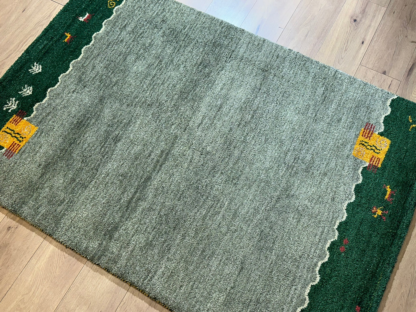 Moderner Gabbeh Teppich handgeknüpft 183x123 cm
