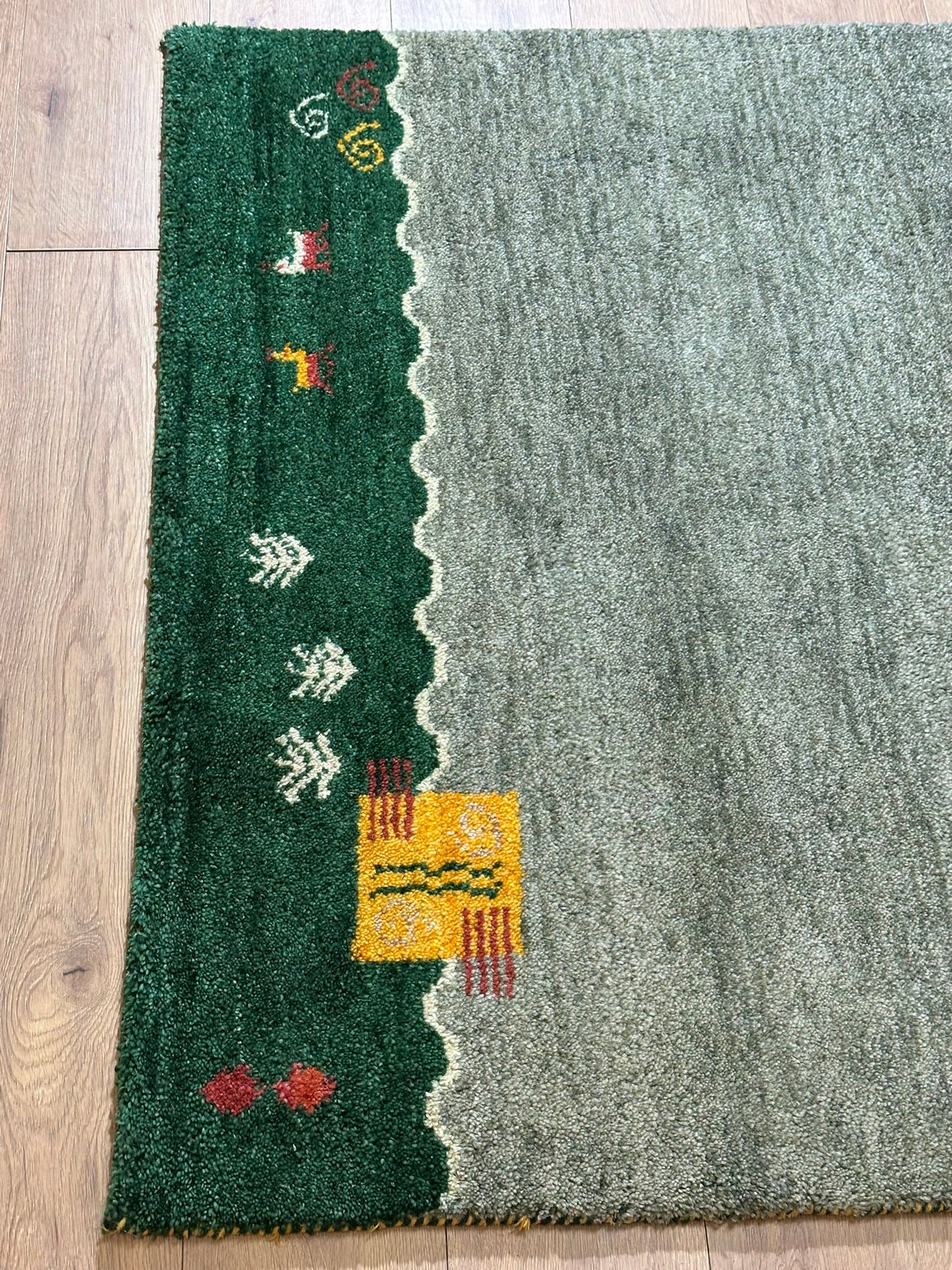 Moderner Gabbeh Teppich handgeknüpft 183x123 cm