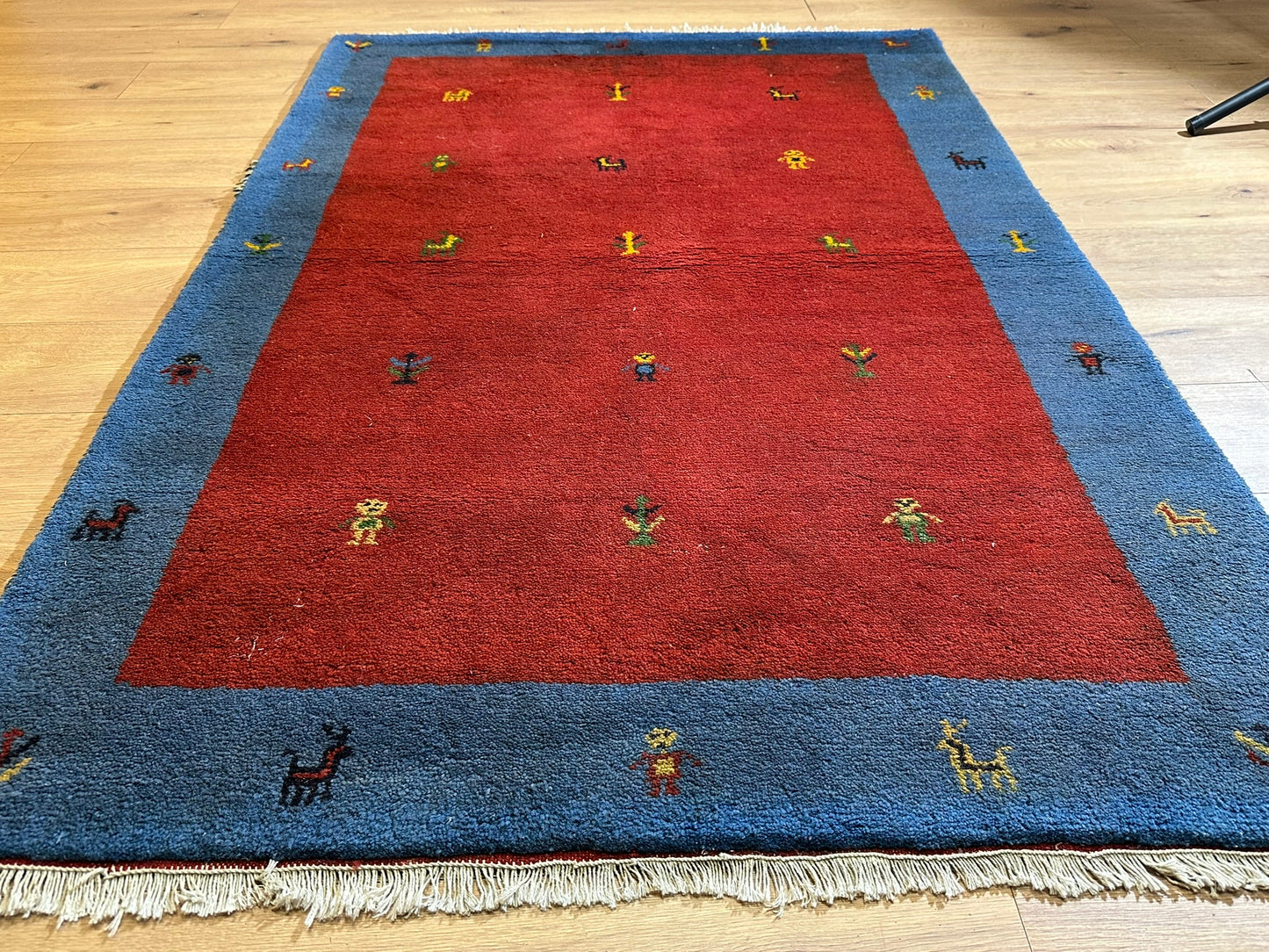 Moderner Gabbeh Teppich handgeknüpft 181x123 cm