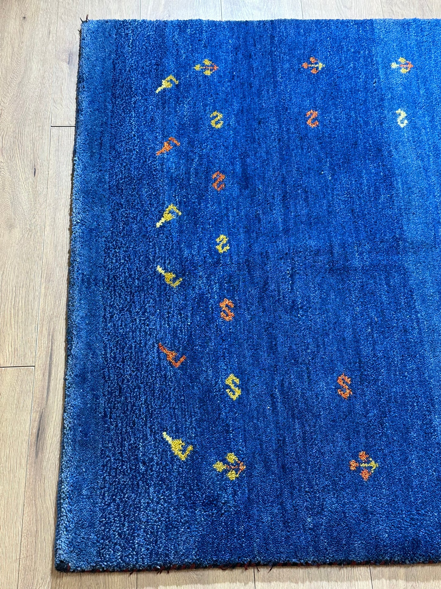 Moderner Gabbeh Teppich handgeknüpft 181x123 cm