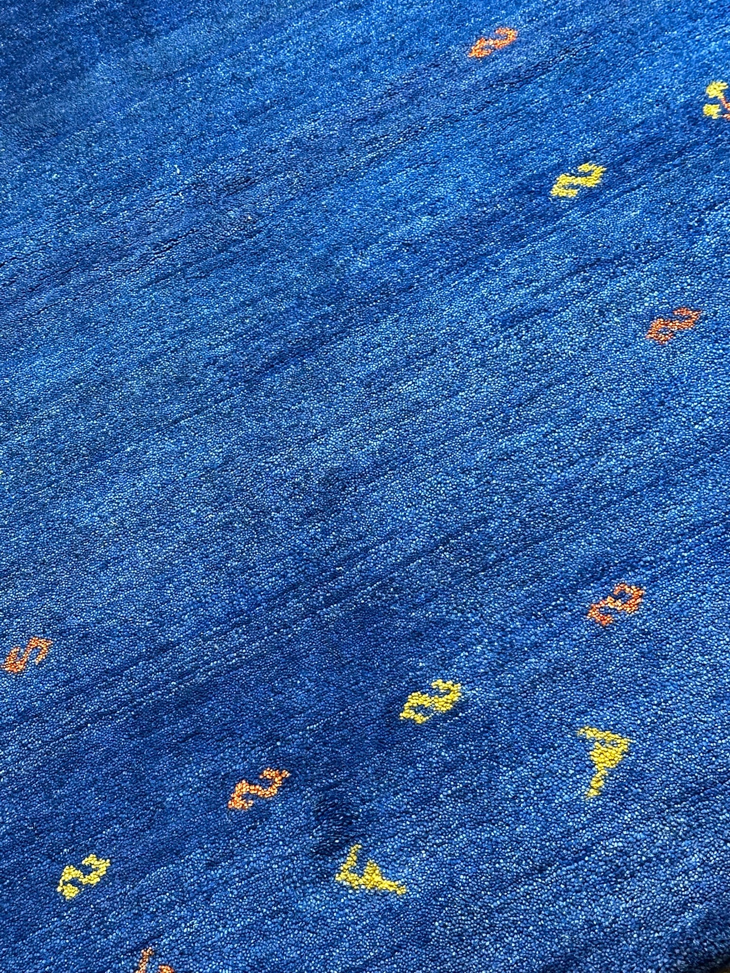 Moderner Gabbeh Teppich handgeknüpft 181x123 cm