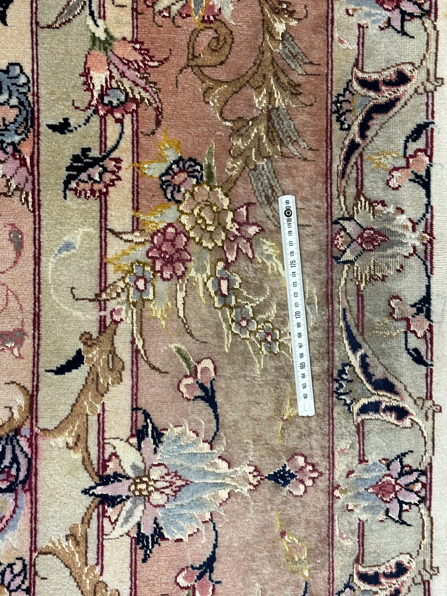 Handgeknüpfter Perser Orientteppich Täbriz 50er Raj auf Seide 350x250cm