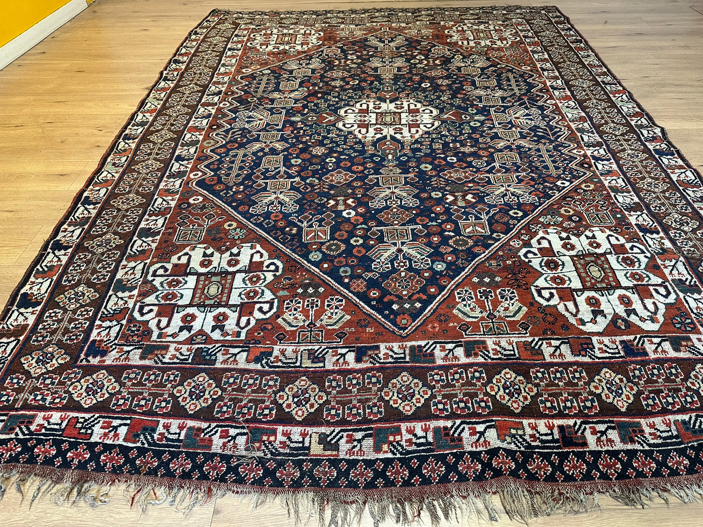Antik Orientteppich handgeknüpft Gaschgai naturfarben 305x220 cm