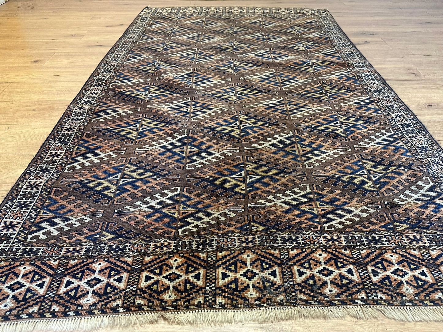 Antik Orientteppich handgeknüpft Buchara Jomut naturfarben  250x150 cm