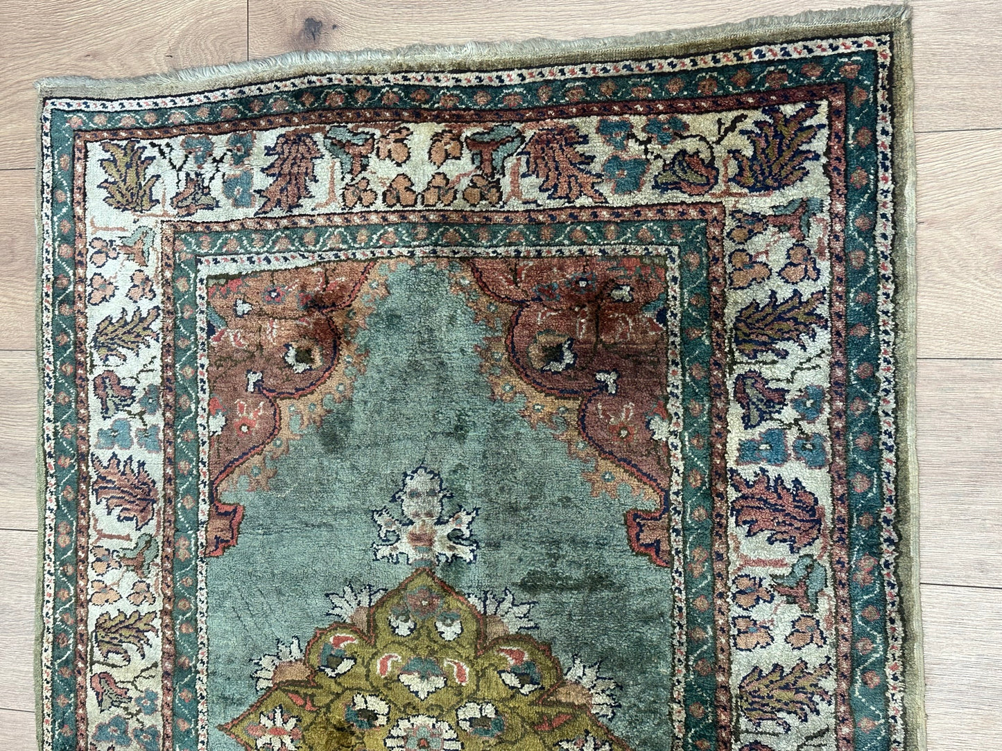 Handgeknüpfter Orientteppich Türkei Kayseri Seidenteppich 130x88cm
