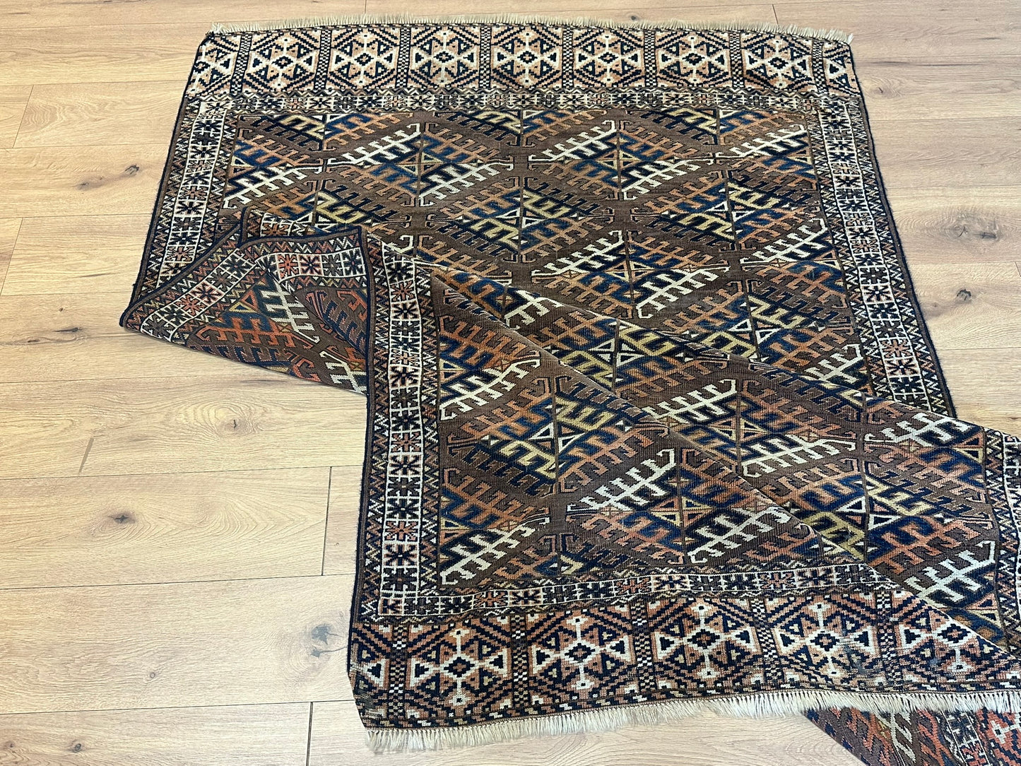 Antik Orientteppich handgeknüpft Buchara Jomut naturfarben  250x150 cm