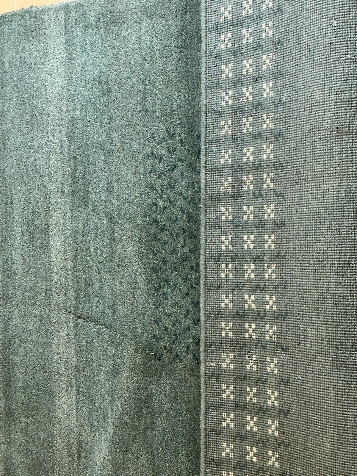 Moderner Gabbeh Teppich handgeknüpft 176x123 cm