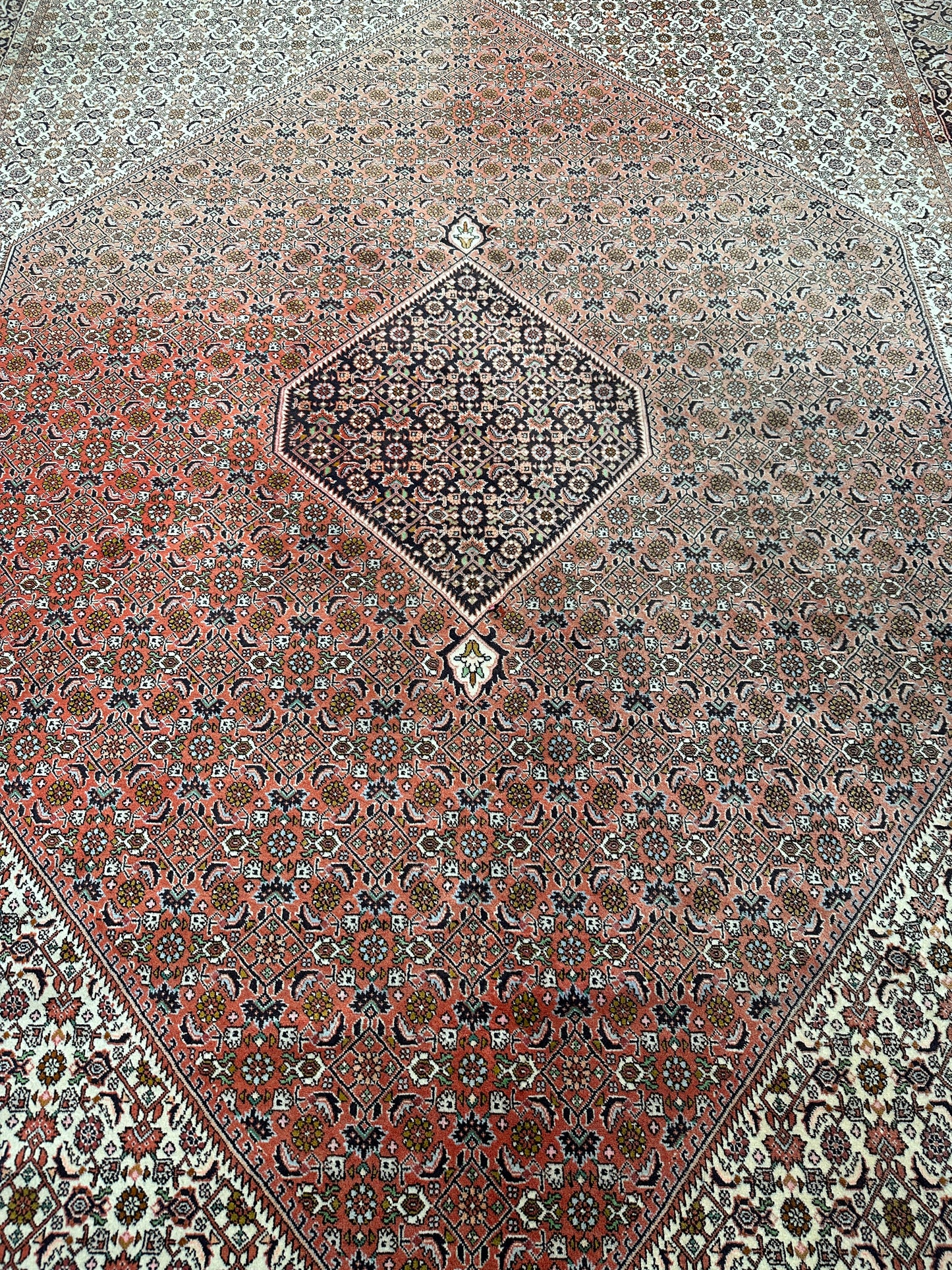Handgeknüpfter Perser Orientteppich - Bidjar Medaillon 340x250cm