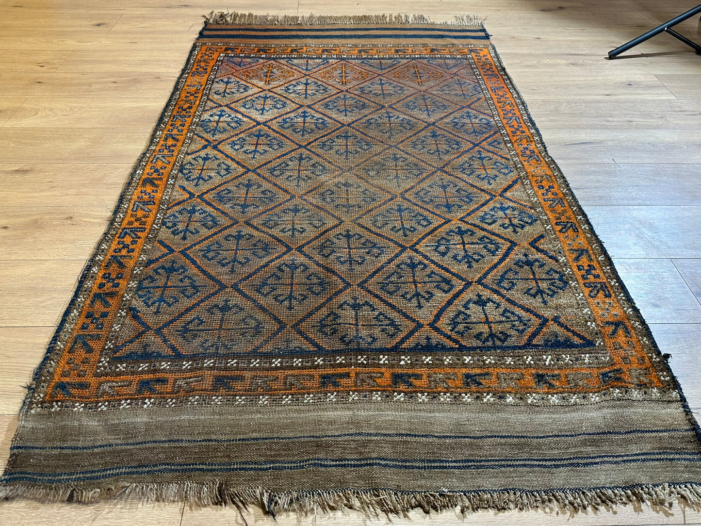 Antiker Orientteppich handgeknüpft Belutsch 197x115 cm