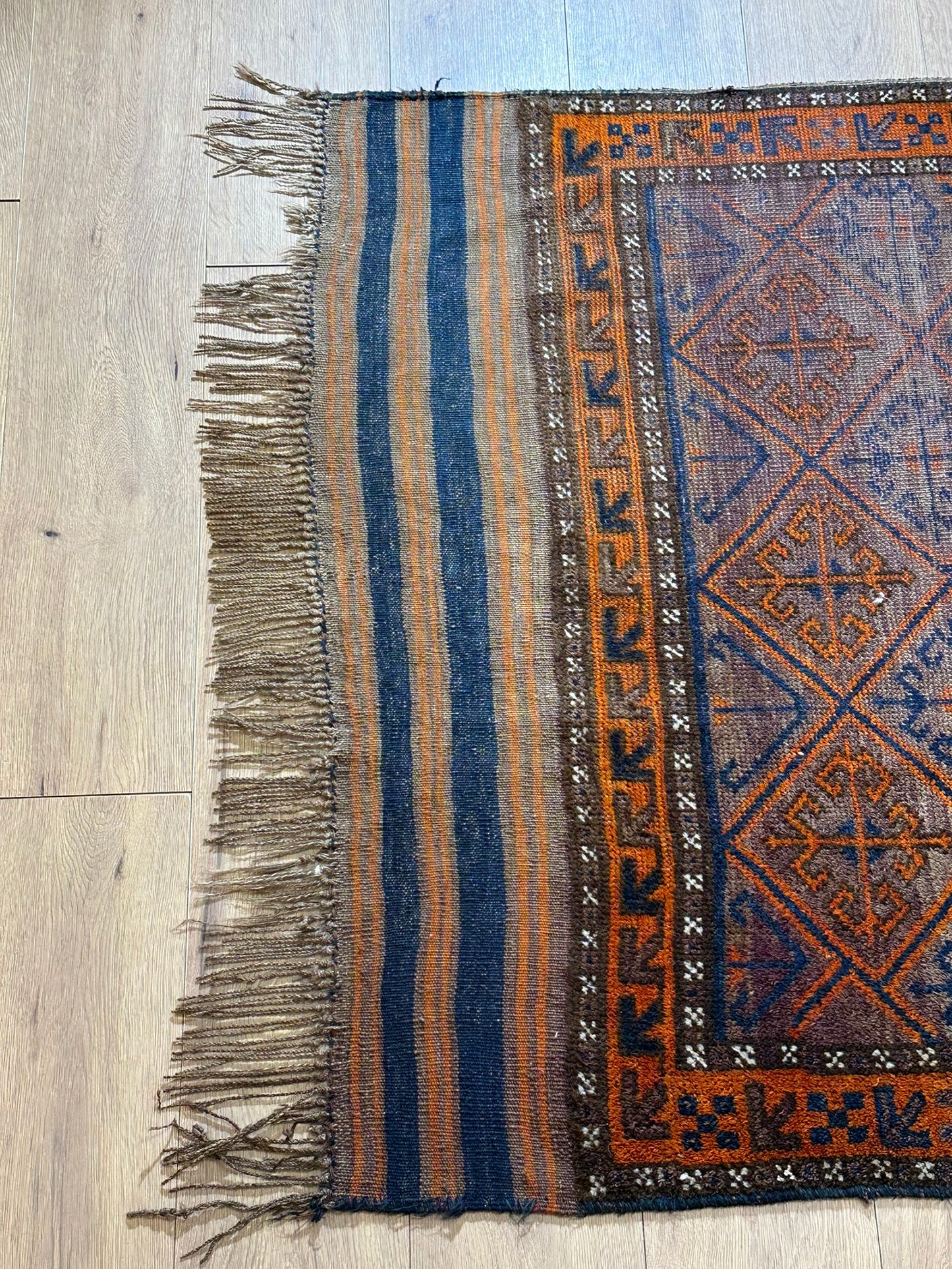 Antiker Orientteppich handgeknüpft Belutsch 197x115 cm